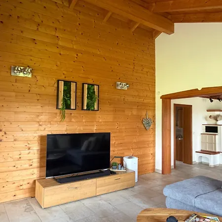 An Der Drau Casa de Férias *